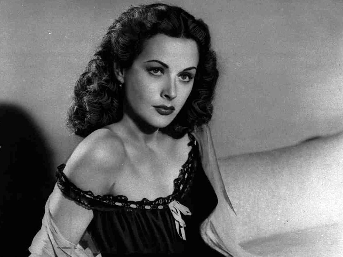 Hedy Lamarr- hedy lamaer old black white