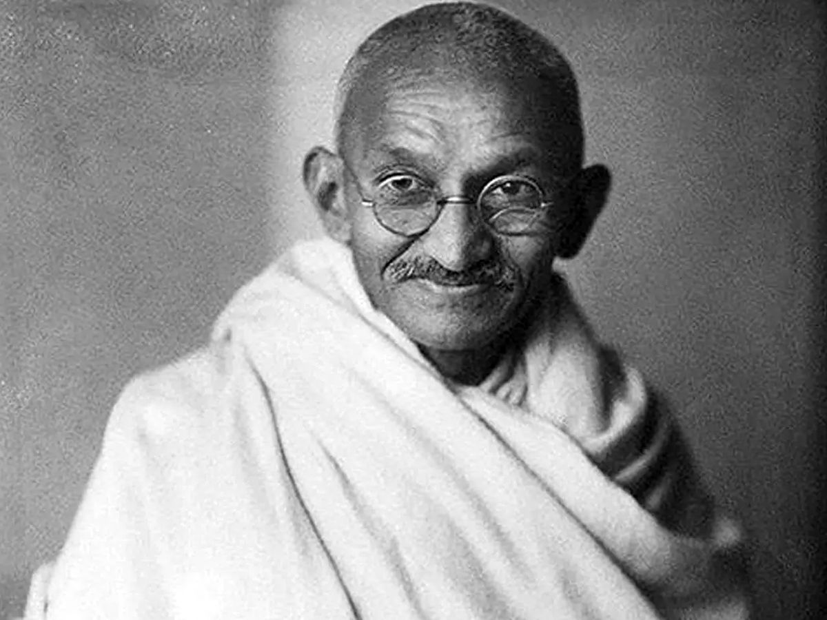 MK Gandhi