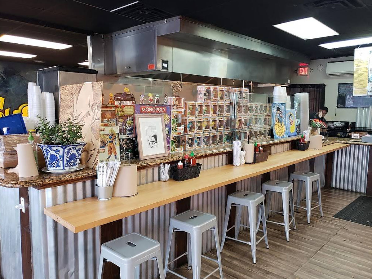 Soupa Noodle Bar In Florida Serves Up Ginormous Noodle Bowls