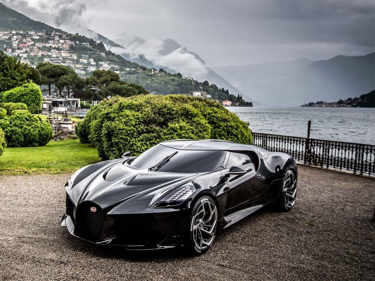 Bugatti La Voiture Noire the most expensive car too