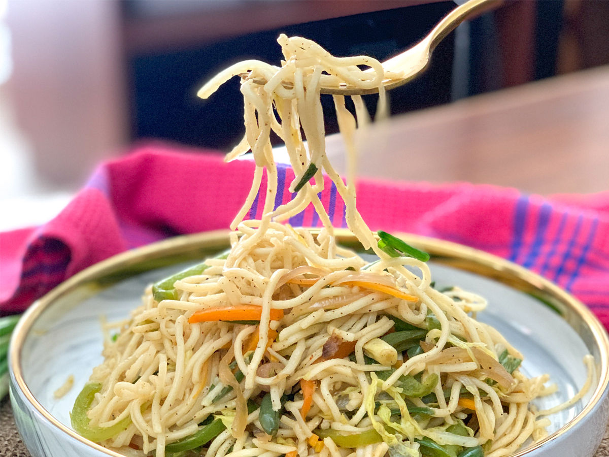 Hakka Noodles