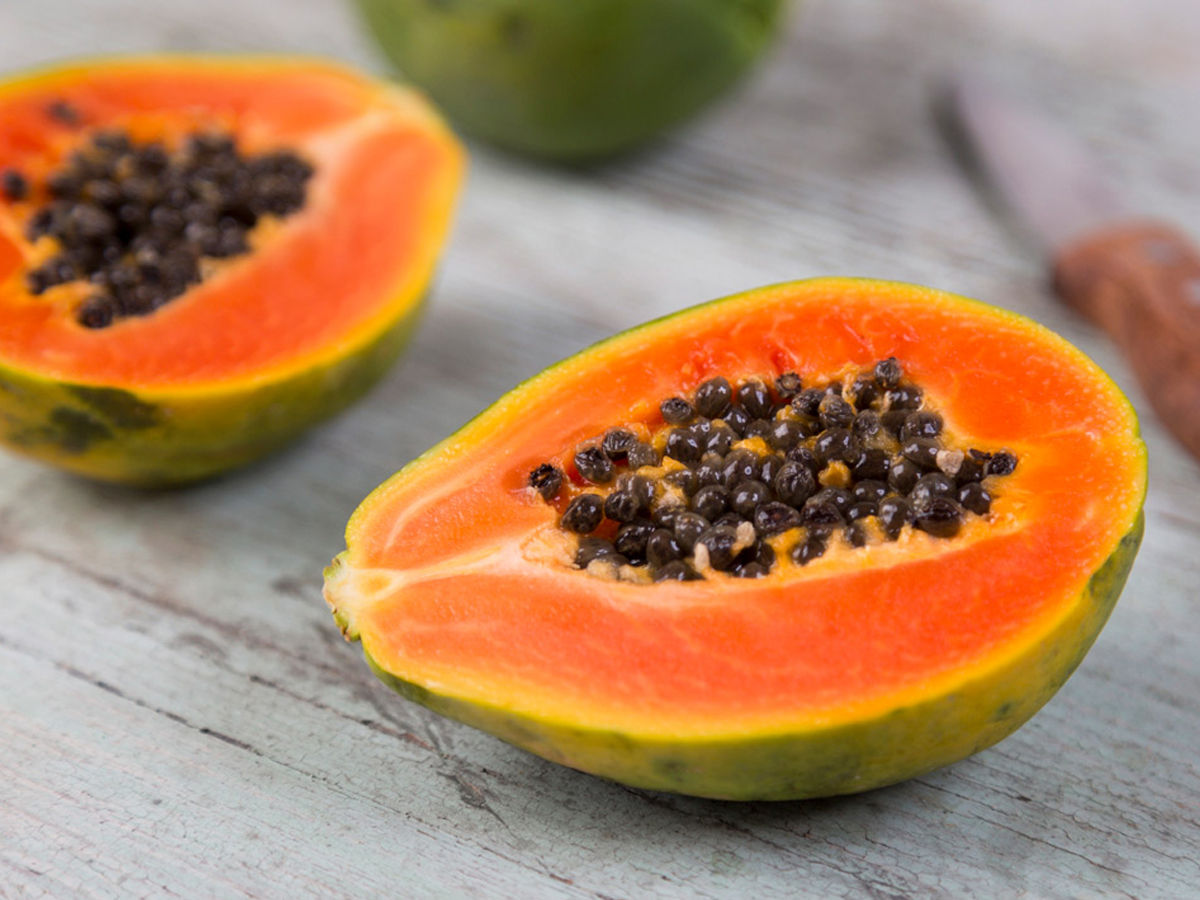 Papaya is Foods With Digestive Enzymes