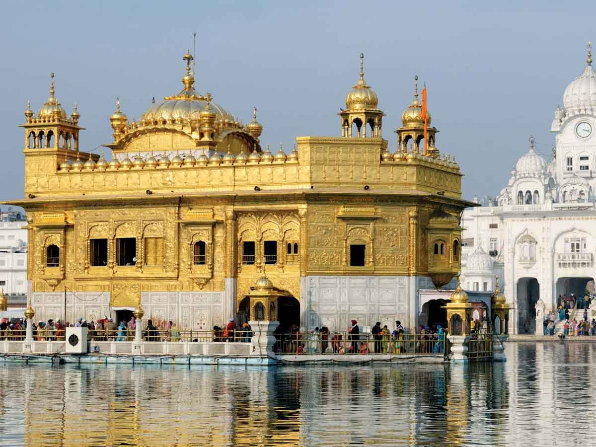 holi in Amritsar 