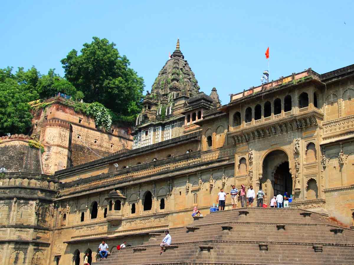 Maheshwar Fort