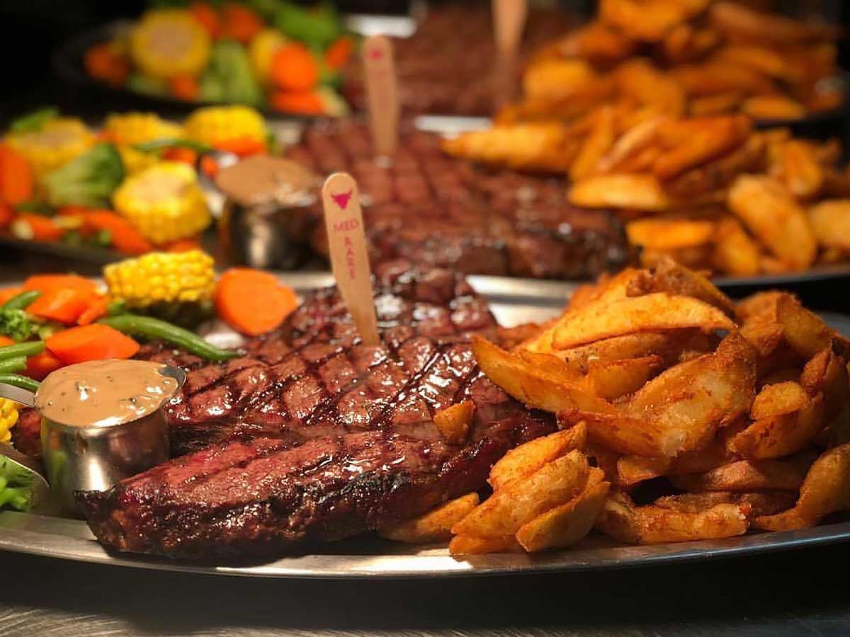 1kg steak and sides challenge