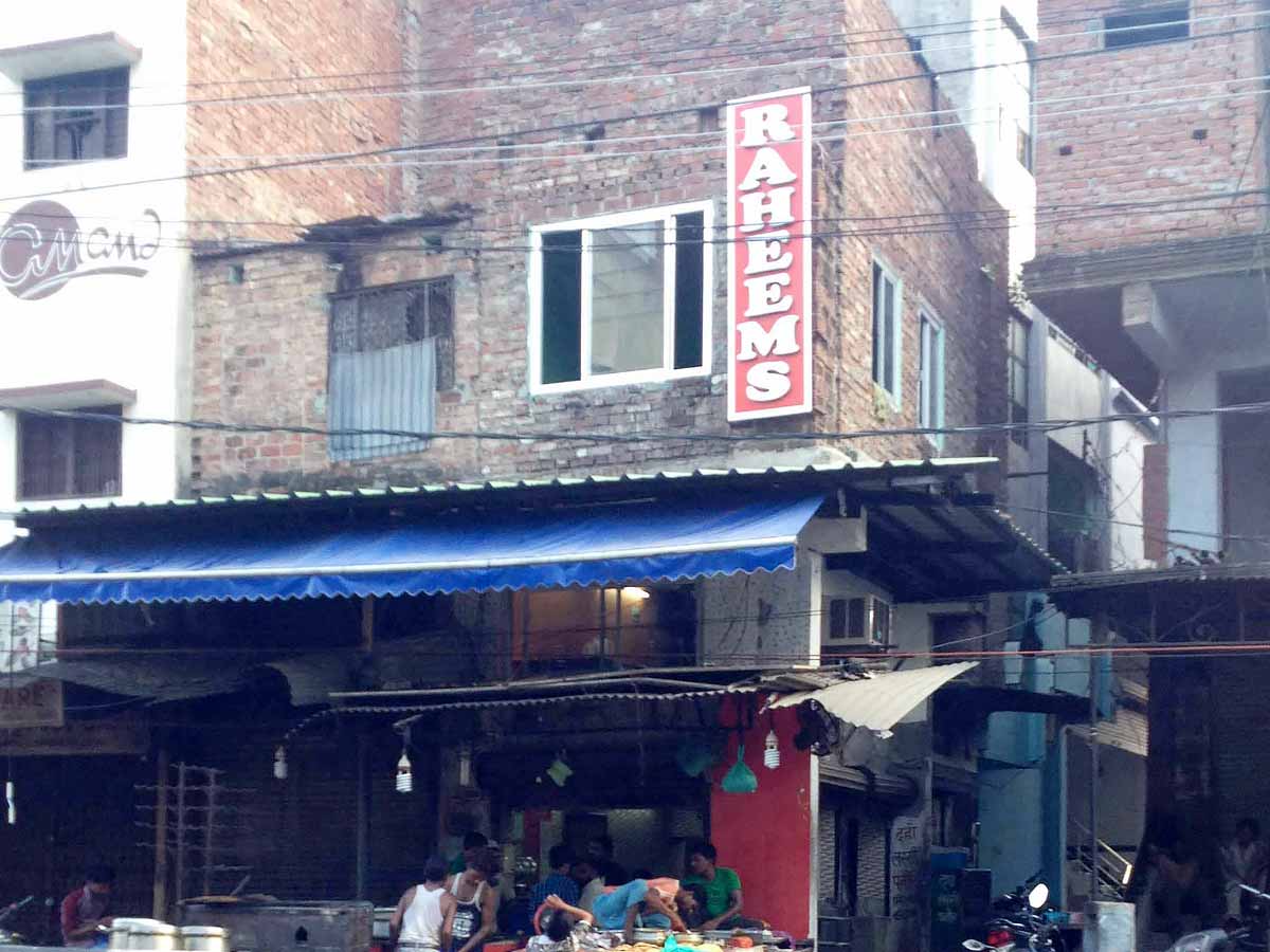 Raheem's-Nihari,-Chowk