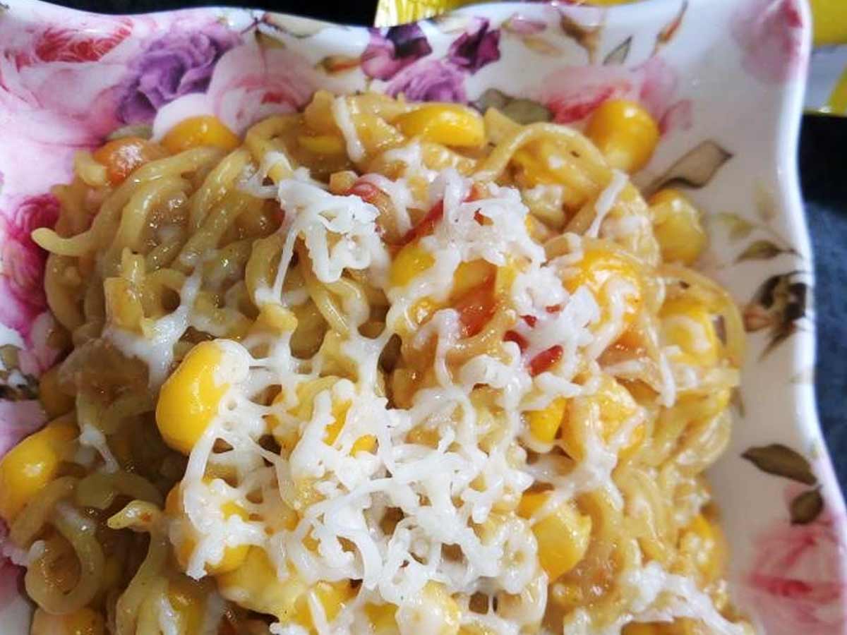 Bakes Cheese and Corn Maggi recipe 