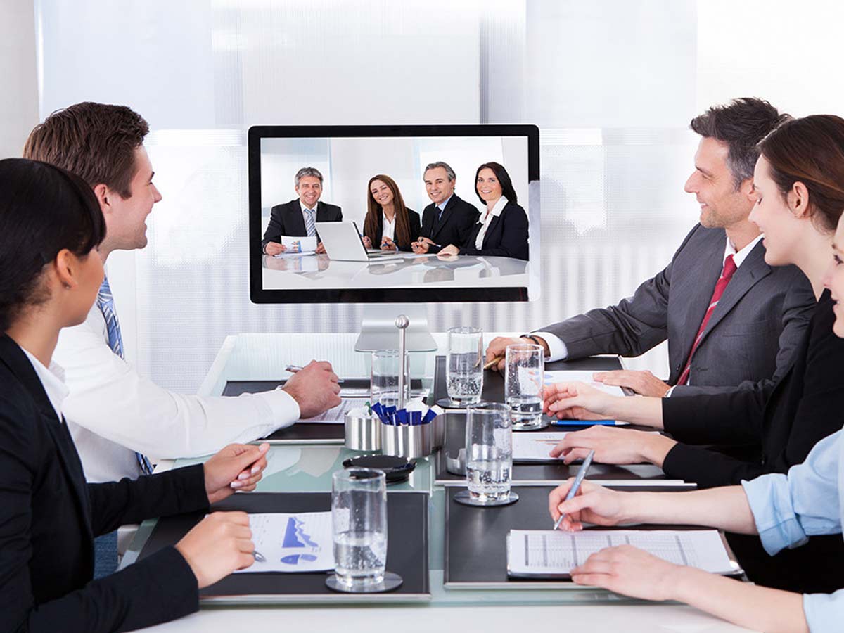 virtual meetings allow to connect universally 