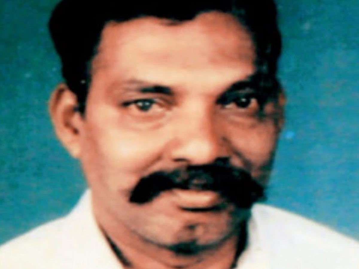 Ashok Vaidya, Vada Pav