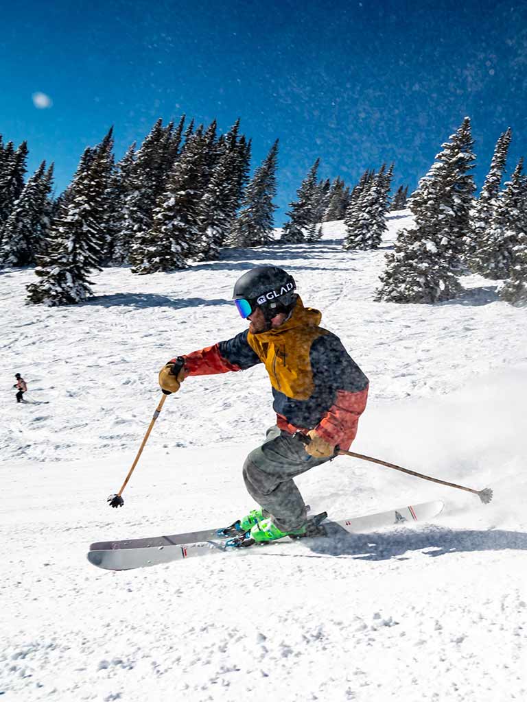 Popular skiing destinations in India Do you know about these popular skiing destinations in India?