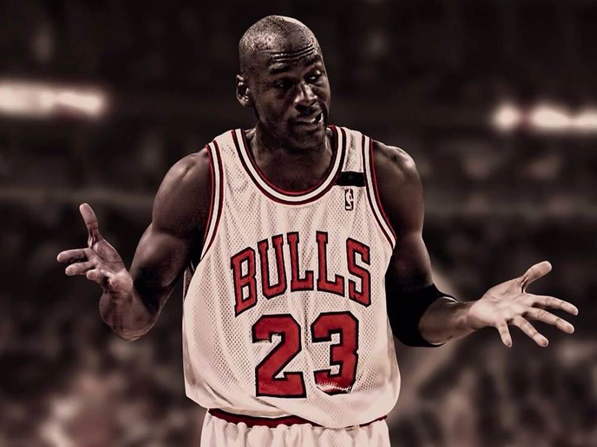 Michael jordan, shrugs