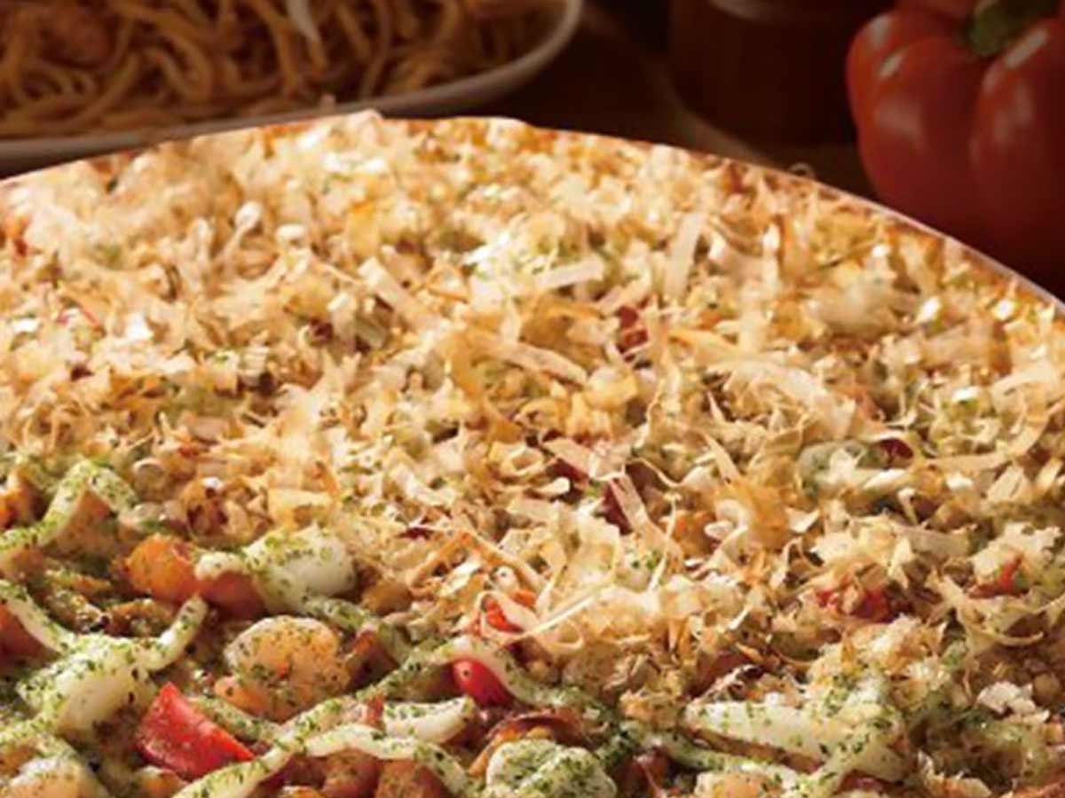 Okonomiyaki pizza