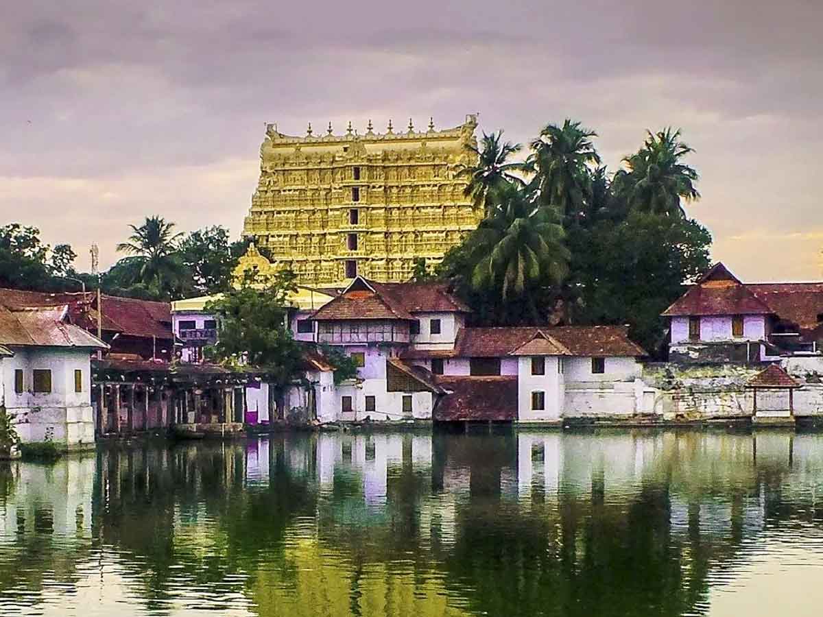 Padmanabhaswamy temple, Padmanabhaswamy vault