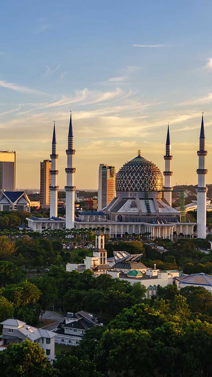 5 Best Places To Visit In Malaysia - Voices Shortpedia