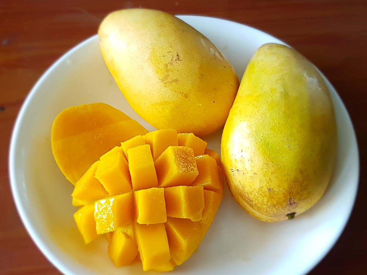 mangoes