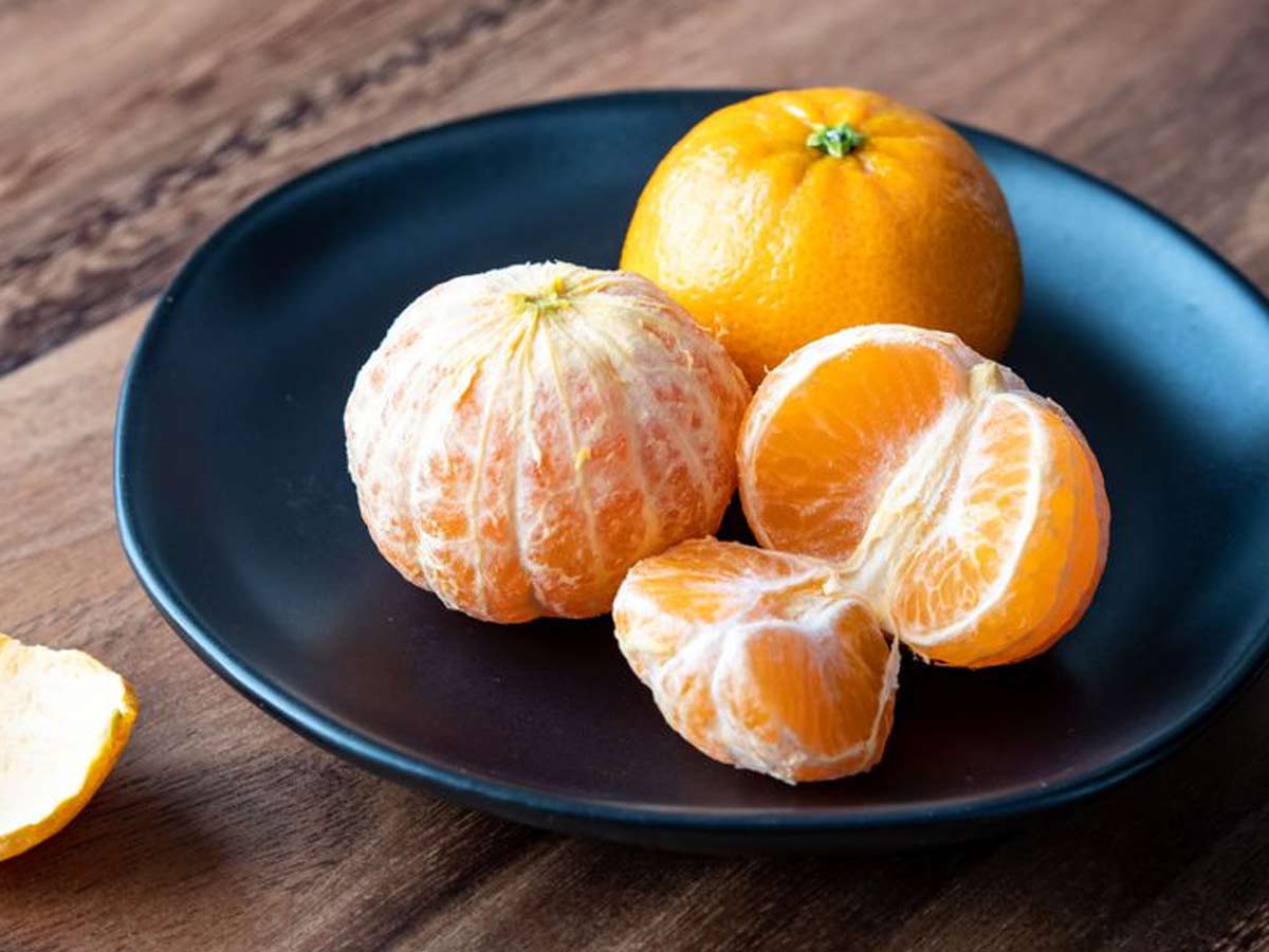carbs in oranges