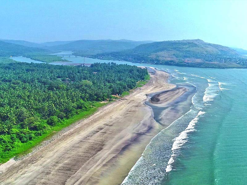 anjarle beach 