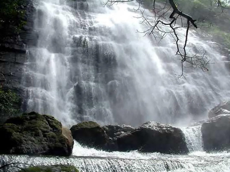 hivre waterfalls