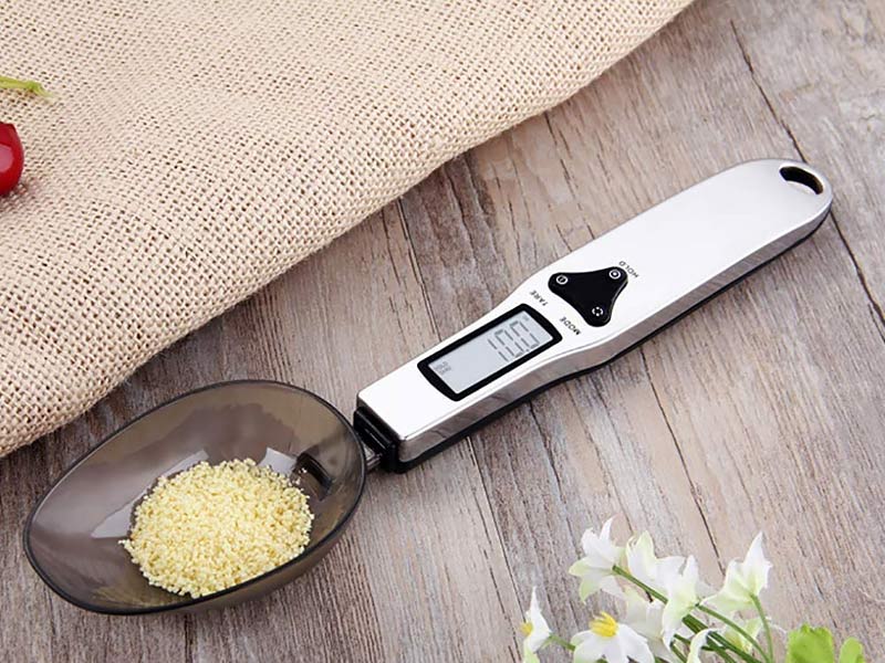 digital measuring spoon