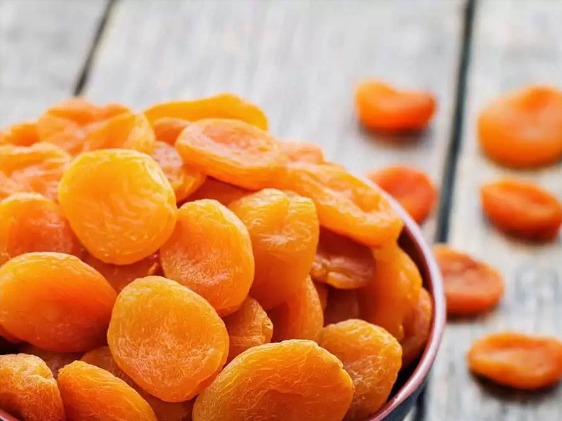 dried apricots 