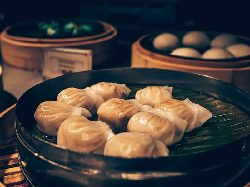king's momos