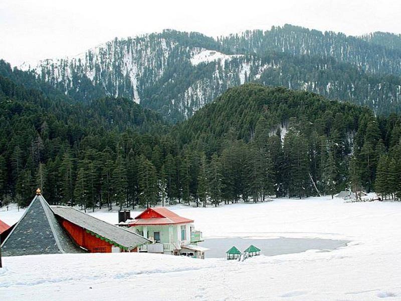 khajjiar in winters