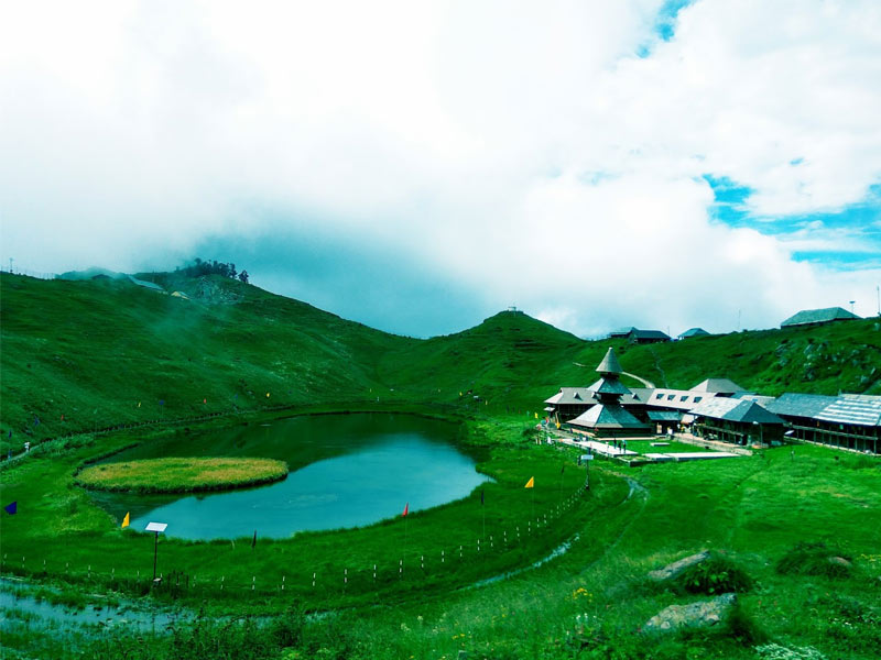 parashar lake trek