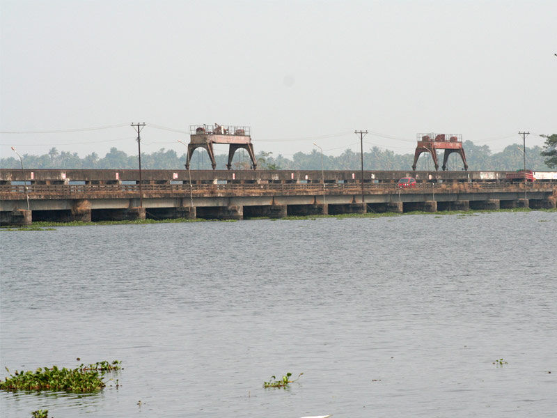 Thanneermukkom dam