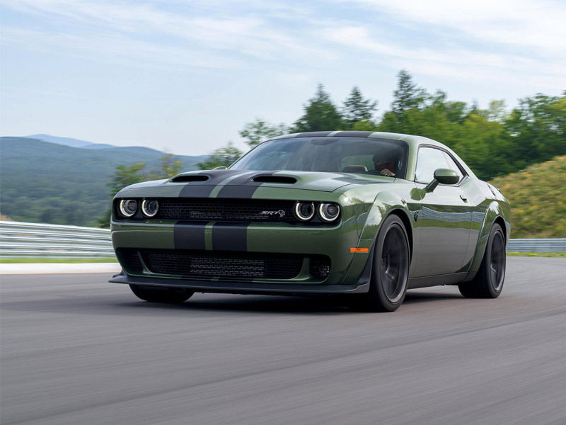 dodge challenger hellcat