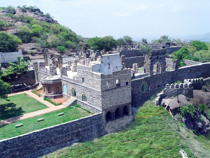 kondapalli fort