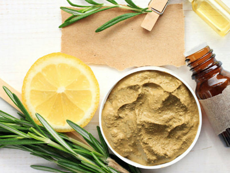 multani mitti and lemon