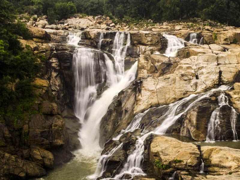 waterfalls in jharkhand