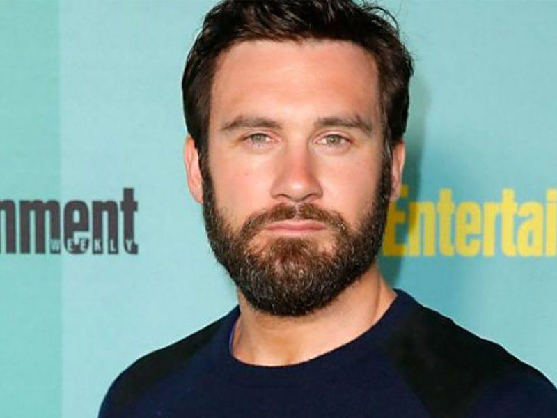 Clive Standen