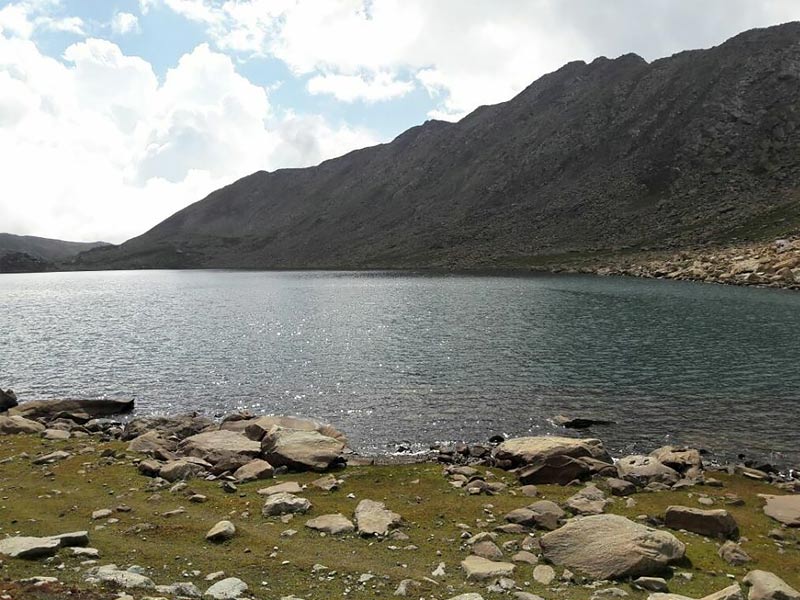 sar lake