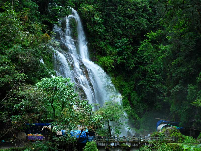 Pelling, Rimbi waterfalls