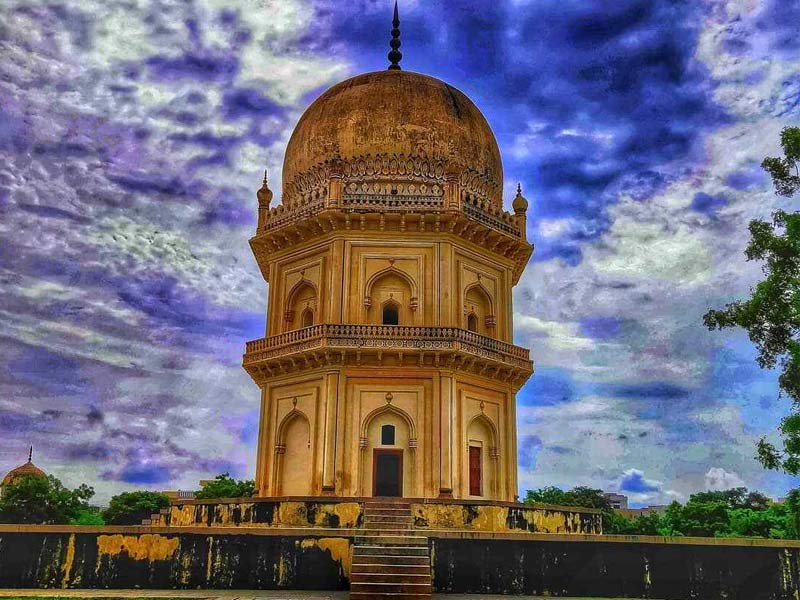 qutb shahi tomb, golconda