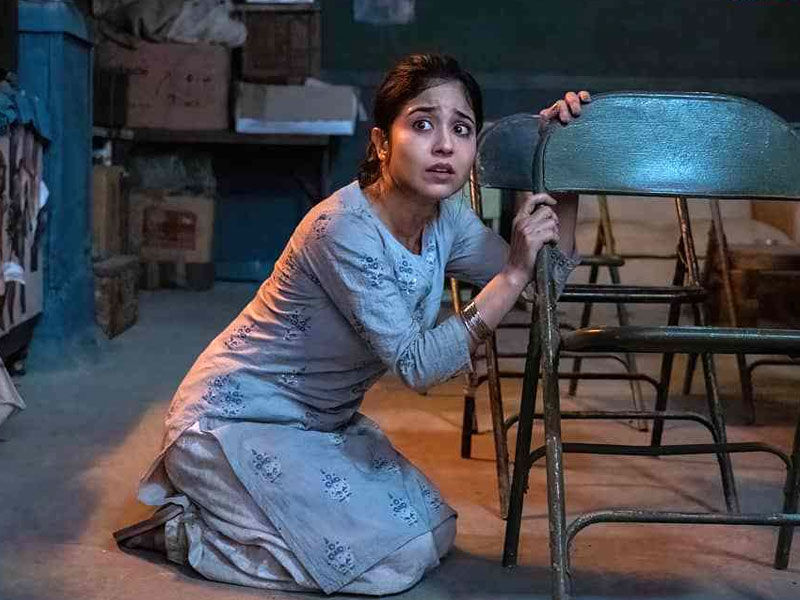 yeh kaali kaali ankhein, yeh kaali kaali ankhein review, yeh kaali kaali ankhein netflix, yeh kaali kaali ankhein cast, yeh kaali kaali ankhein netflix review