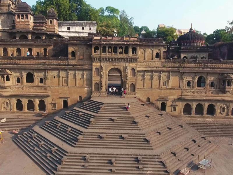maheshwar, maheshwari, maheshwari saree, maheshwar sutra, maheshwaram, maheshwar in mp, maheshwar fort, maheshwar m.p, maheshwar madhya pradesh, maheshwar from indore, maheshwar hotels, maheshwari caste, maheshwar indore, maheshwar resort, maheshwar ahilya fort, maheshwar temple, maheshwar ghat