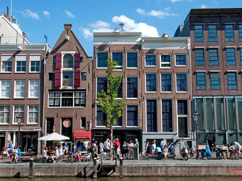 Amsterdam: Your Best and Complete Travel Guide for 2022