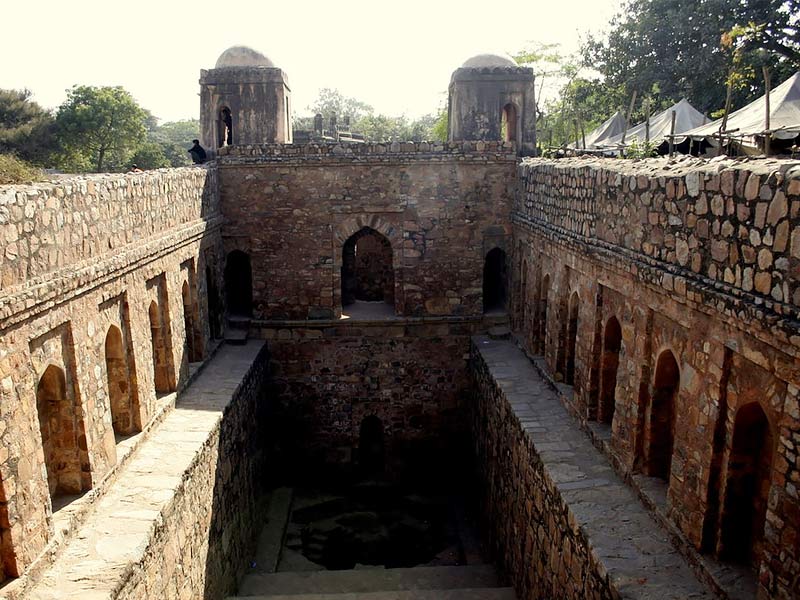 stepwell, stepwell india, india stepwell, stepwell abhaneri, stepwell soil, what is stepwell, modern stepwell, stepwells india, stepwell rani ki vav, stepwell meaning in hindi