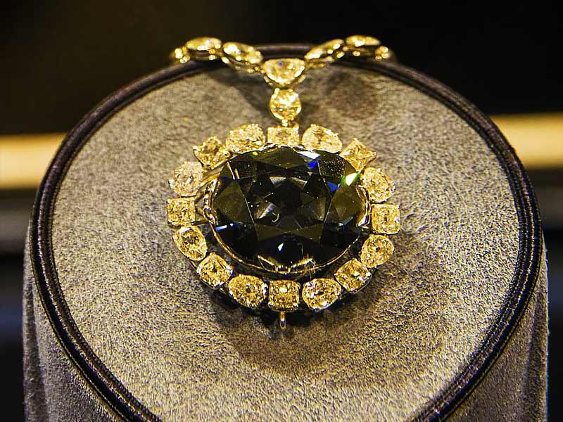 famous indian diamonds, famous diamonds from india, most famous diamond in india, famous indian diamond brands, famous diamond merchants of india, famous indian diamond, great indian festival diamonds - amazon.in, famous place for diamond in india, famous diamond brands in india, india's famous diamond crossing, most diamond found in india, diamonds, diamond mining in india, kohinoor, hope diamond, daria I noor diamond, the dresden green diamond, the moon of baroda, the florentine diamond