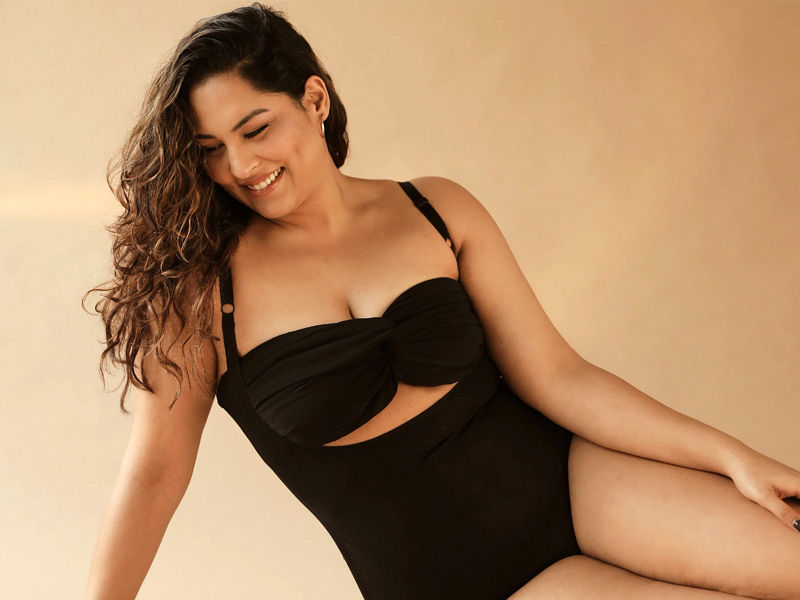 Neelakshi, Body Positive🦄India • Plus size, Switching to @my.mahina period  underwear has been a godsend! They have such an exciting Women's Day  Special running until the 10th - th