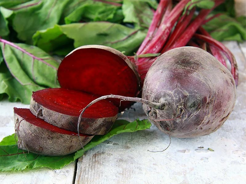 Vegetables, Beet greens, Beetroot, Microgreens, Watercress, Swiss chard, Clementine greens, Asparagus, Spinach, Baby kale , Frozen peas, Red bell pepper, Broccoli