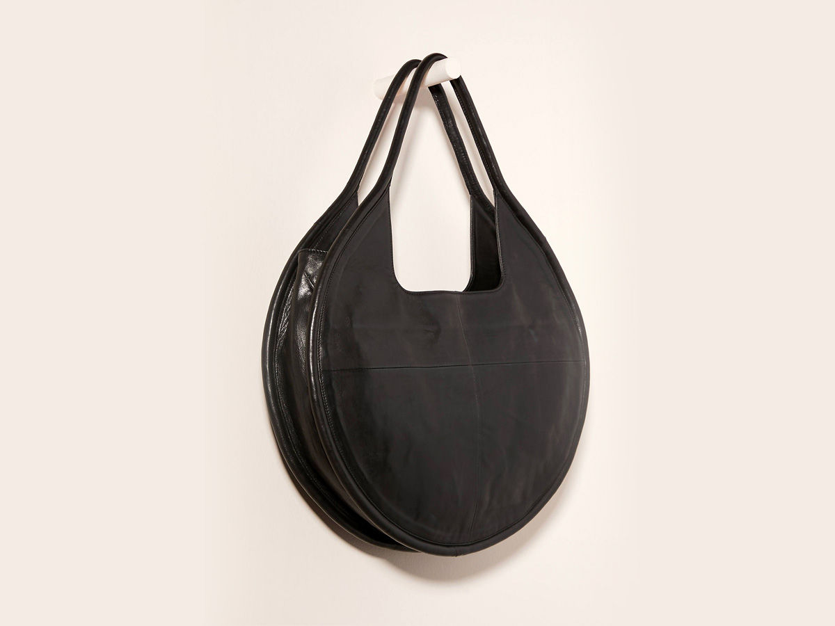 Bag Trends 2023: Heart Shapes, Tangy Hues, Hobo Silhouettes & More