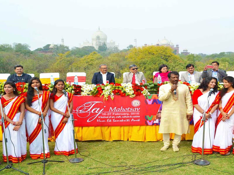 The exhibition will also feature artwork from the towns of the home state of Uttar Pradesh, including printing from Farrukhabad, marble and zardozi work from Agra, wood carving from Saharanpur, brass wares from Moradabad, hand-made carpets from Bhadohi, pottery from Khurja, chikan work from Lucknow, and silk and zari work from Banaras. Rhythm and dance India's music and dance styles are well-known around the world, and the great carnival will showcase these talents. Guests will be able to watch a variety of performances by artists from various Indian states. This festival features local folk to exotic operas, nuanced classical to popular cinema songs, soul-stirring performances, and a plethora of different art genres, from classical to folk. Mela No matter the age of the visitor, a fun fair will be created. Other attractions include rides and roller coasters for adults, as well as merry-go-rounds, train rides, and a Ferris wheel for kids, so you may enjoy the fair with your loved ones. Food One cannot overlook the delicious food when visiting Agra. Several cuisines from the nearby towns and the state of Uttar Pradesh will be featured at the event. At the Taj Mahotsav, you should sample the Agra ka petha, parathas, biryani, and many other regional foods. Entrance Fee The following is the event's admission fee schedule: Adult: 50 rupees (per Person) Children (under the age of 5): Free International visitor: No charge A group of 100 schoolchildren in uniform will receive Rs. 500. (free entry for 2 teachers with a school Group). When: February 18–27, 2023 Where: Telipara, Tajganj, Shilpgram Rd, Agra, Uttar Pradesh.