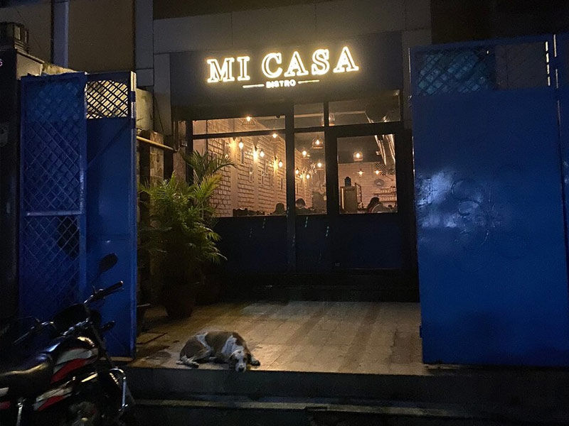 Cafe in kanpur, kanpur romantic cafe, romantic cafe in kanpur, romantic restaurants kanpur, kanpur romantic places