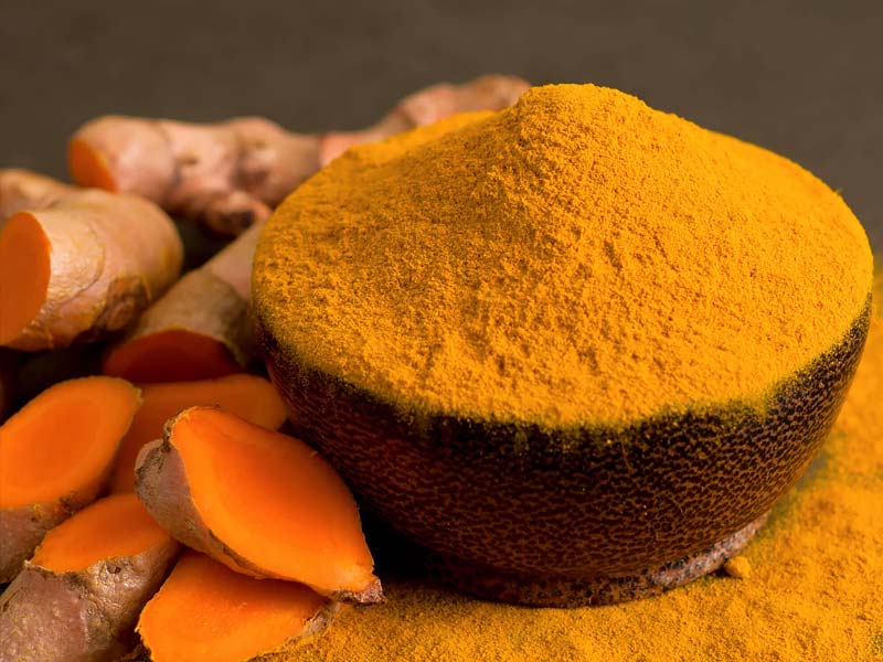 Which Is Better for You Turmeric Powder or Raw Turmeric?