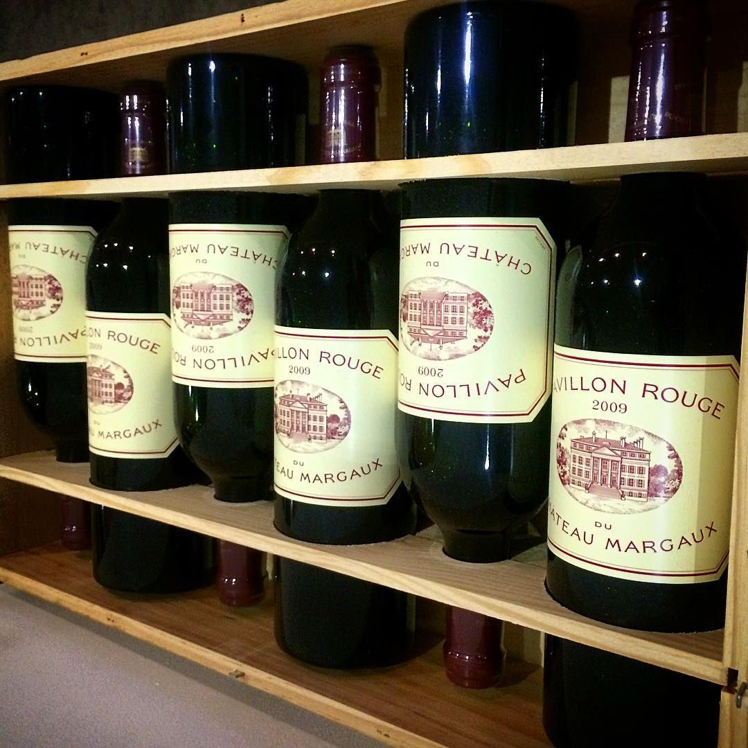 Pavillon Rouge 2009 收購