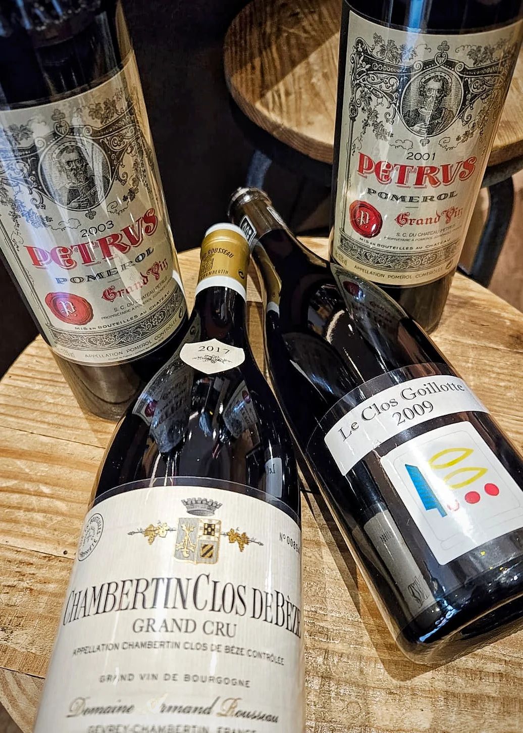 高端紅酒儲存履歷與液位檢查示意
