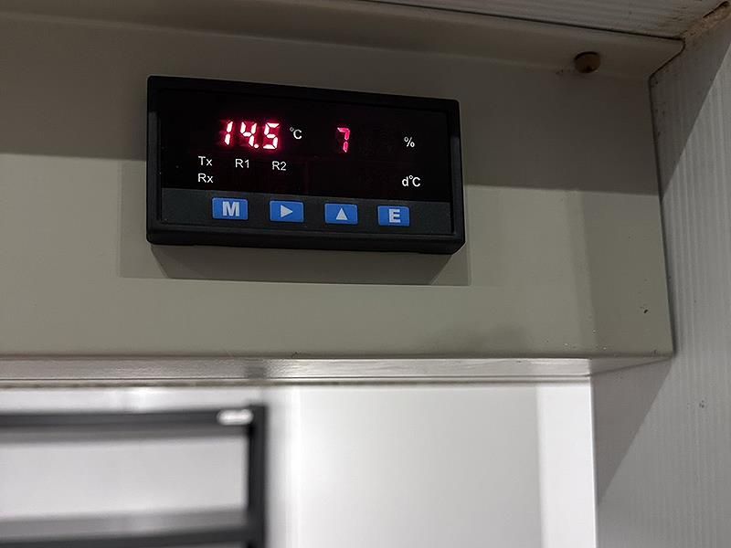 控制存酒環境濕度